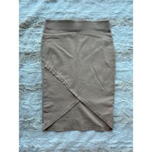 Iris Women's Khaki Asymmetrical Cut Thick Waistband Stretch Knee Length Skirt M